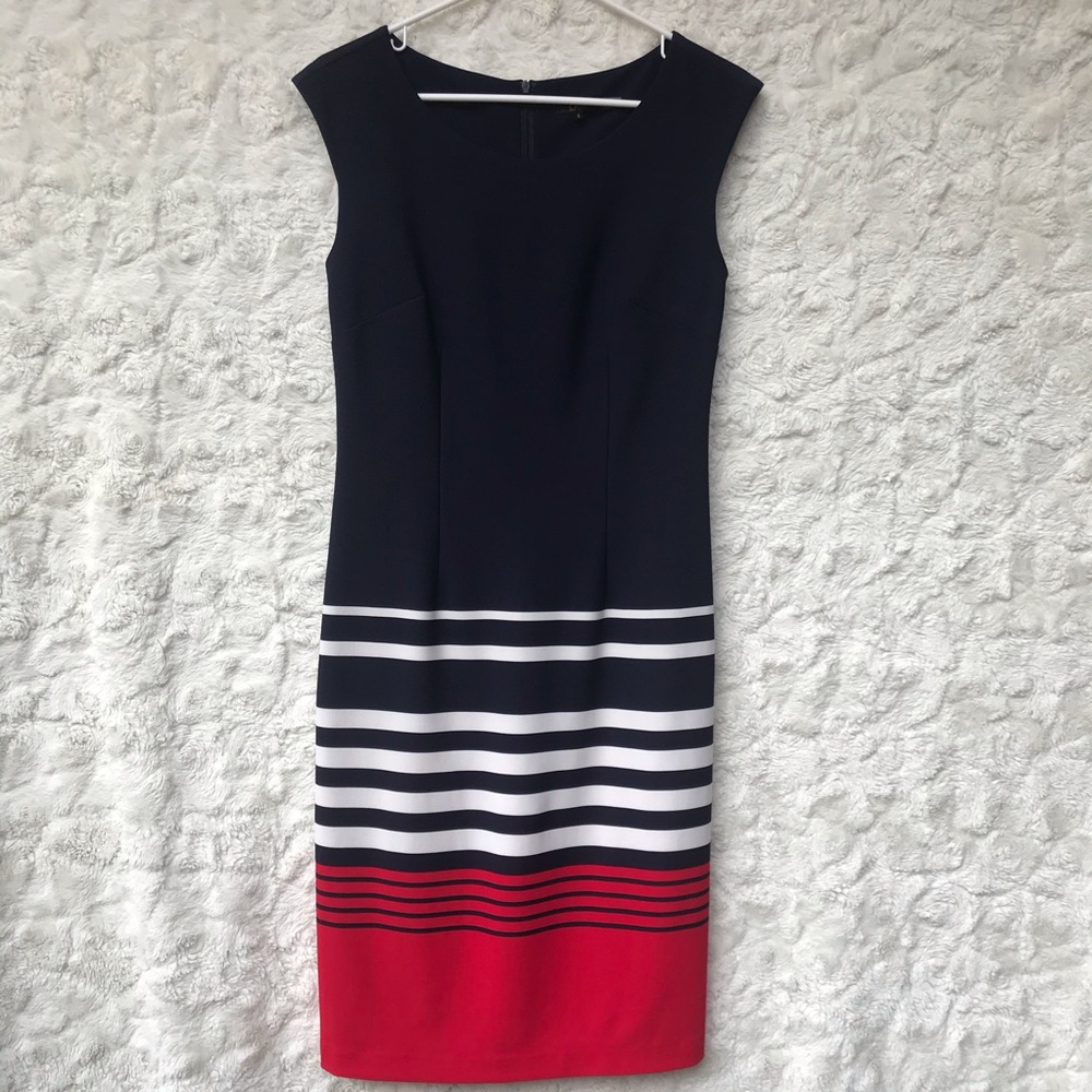 EUC ILE Navy Fitted Dress W/Red&White Stripes Sz6